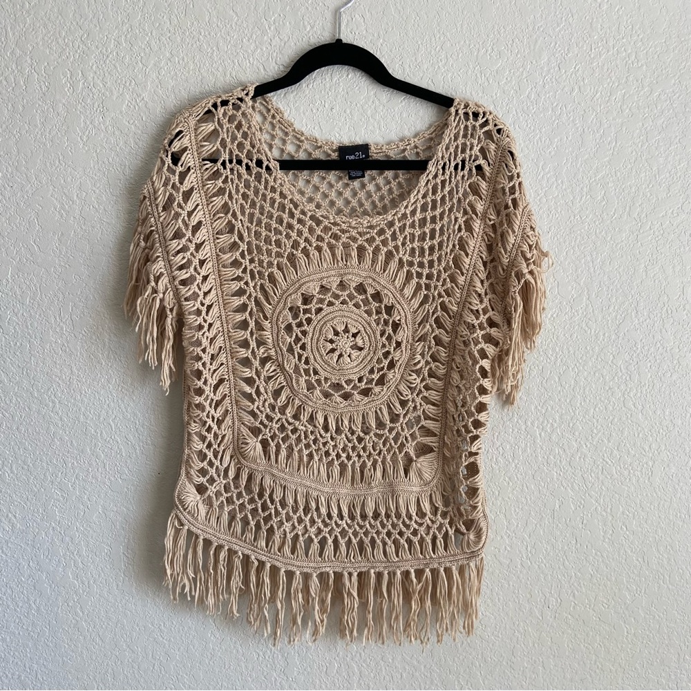 Vintage Y2K Boho Crochet Tassel Fringe Poncho Pull Over Sweater Top 2000s